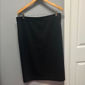 Black Midi Skirt Size XL (NWOT)